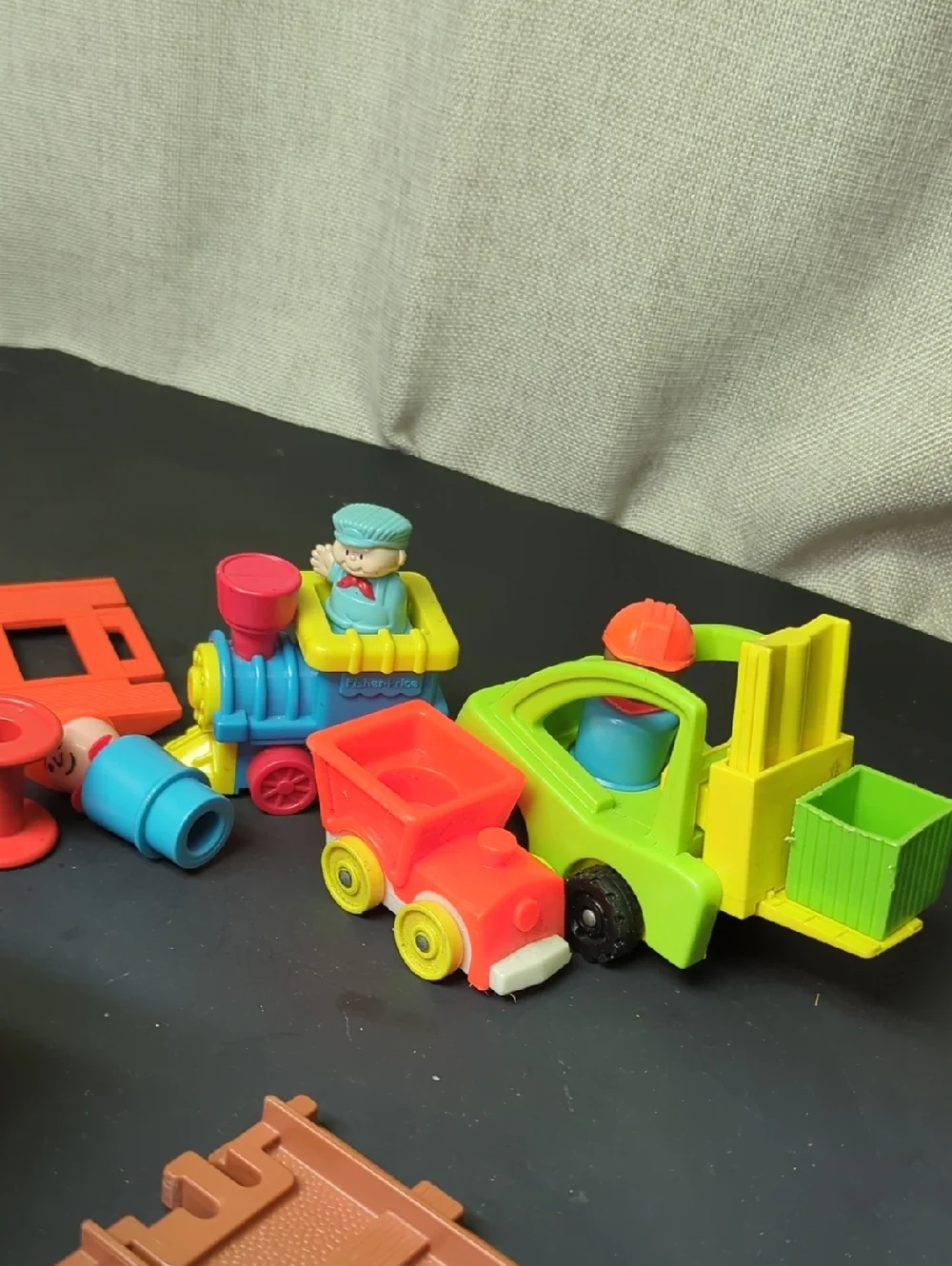 Fisher Price‎ Little People Lift & Load Railroad #943